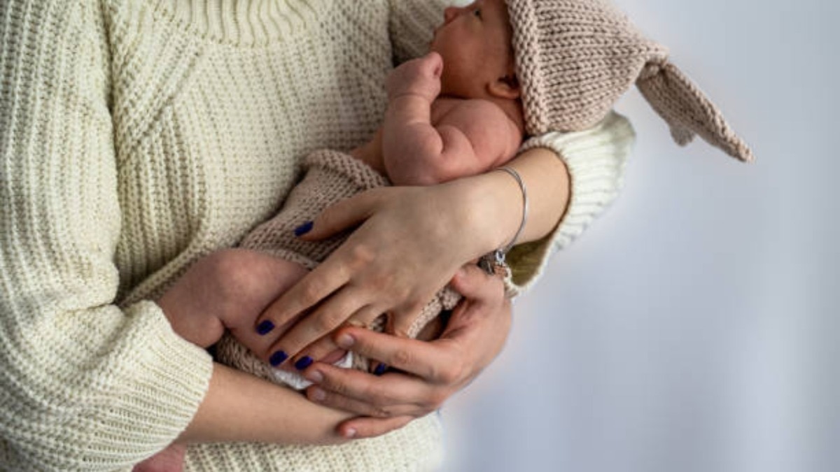 बच्चे पैदा करने पर 62 लाख रुपये, कर्मचारियों को इतना पैसा क्यों दे रही ये कंपनी?