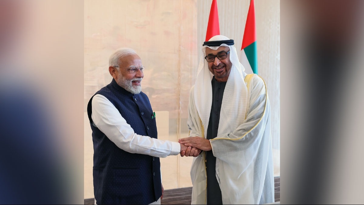 भारत से क्या-क्या खरीदता है UAE? दोस्ती है खास... 7वीं बार अबू धाबी में पीएम मोदी