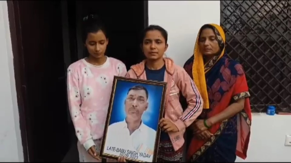 धमकी मिलने के बाद दहशत में है किसान बाबू सिंह का परिवार. 