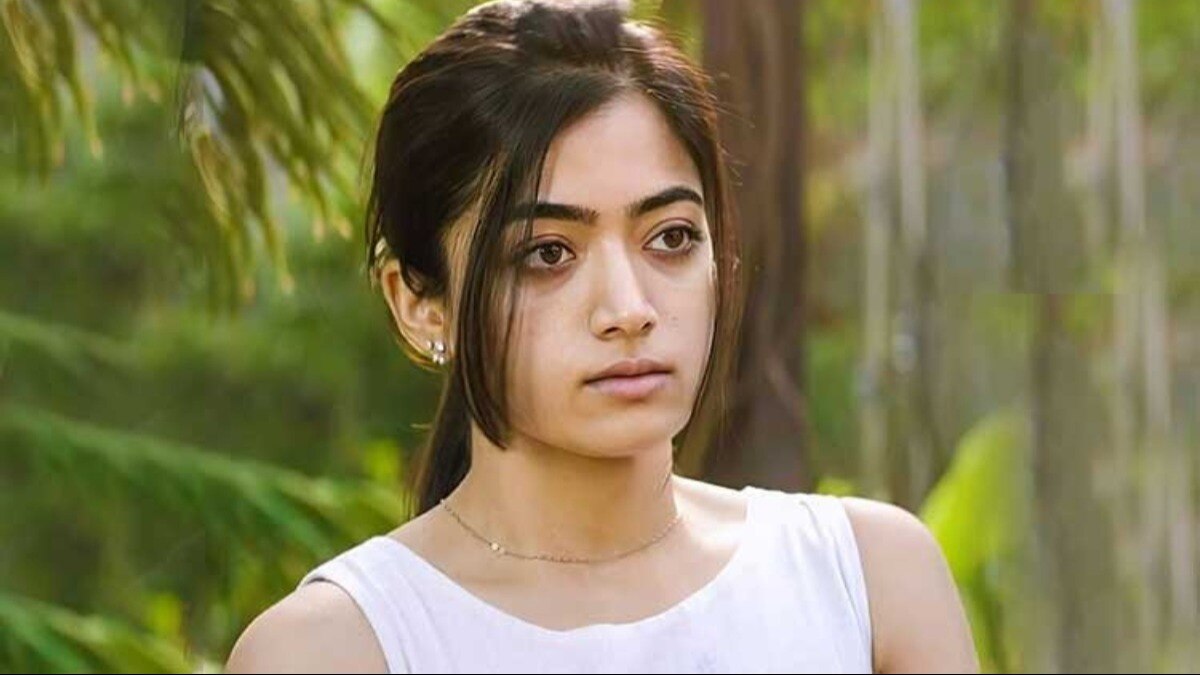 rashmika mandanna flight news