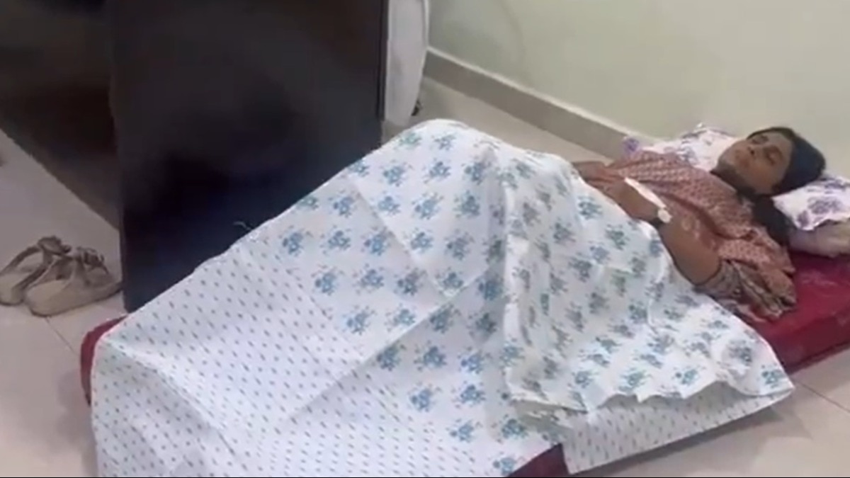 सीएम भाई से हाउस अरेस्ट का खौफ, पूरी रात कांग्रेस दफ्तर में डेरा डाले रहीं वाईएस शर्मिला रेड्डी