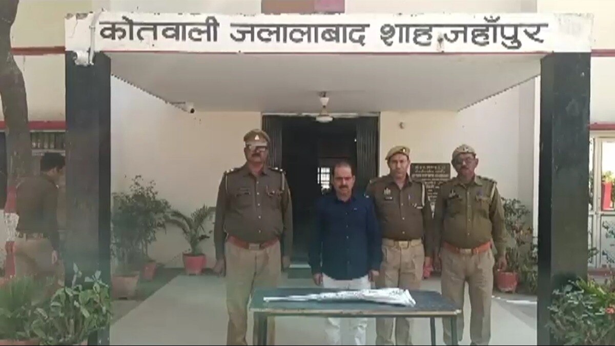 पुलिस की गिरफ्त में आया हत्या का आरोपी कामिल. 
