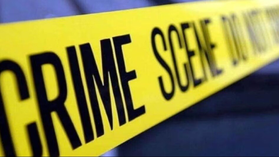 सिग्नल तोड़ने वाले की हिम्मत तो देखिए! जुर्माना मांगने पर पुलिसकर्मी को मारे मुक्के