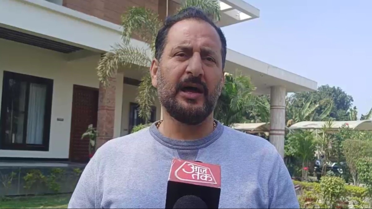 बीजेपी विधायक नीरज कुमार ने तेजस्वी यादव पर बोला हमला.