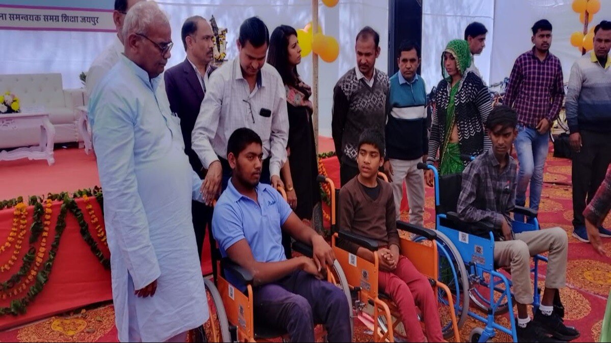 दिवयांगों की भगवान मानकर करें सेवा…कार्यक्रम के दौरान बोले राजस्थान के शिक्षा मंत्री – Rajasthan education minister madan dilawar on handicapped people