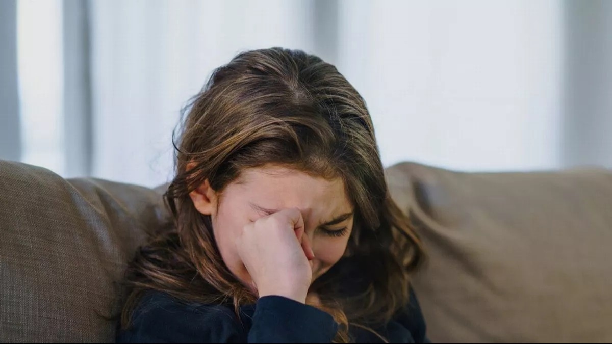 टेस्ट में नंबर कम आए तो मां का चढ़ा पारा, बनी हैवान, बेटी को दी ये खौफनाक सजा  