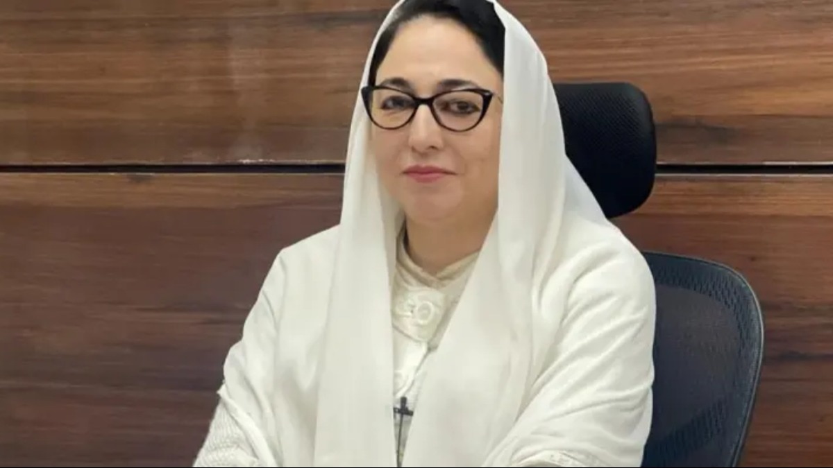 जम्मू-कश्मीर वक्फ बोर्ड की चेयरपर्सन दरख़्शां अंद्राबी. (PTI Photo)