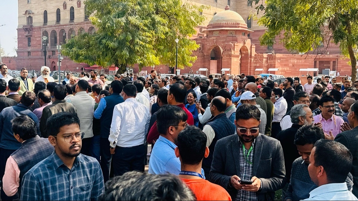 Central government employees protest outside North Block