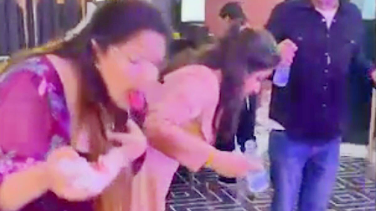 माउथ फ्रेशनर खाते ही मुंह से निकलने लगा खून 