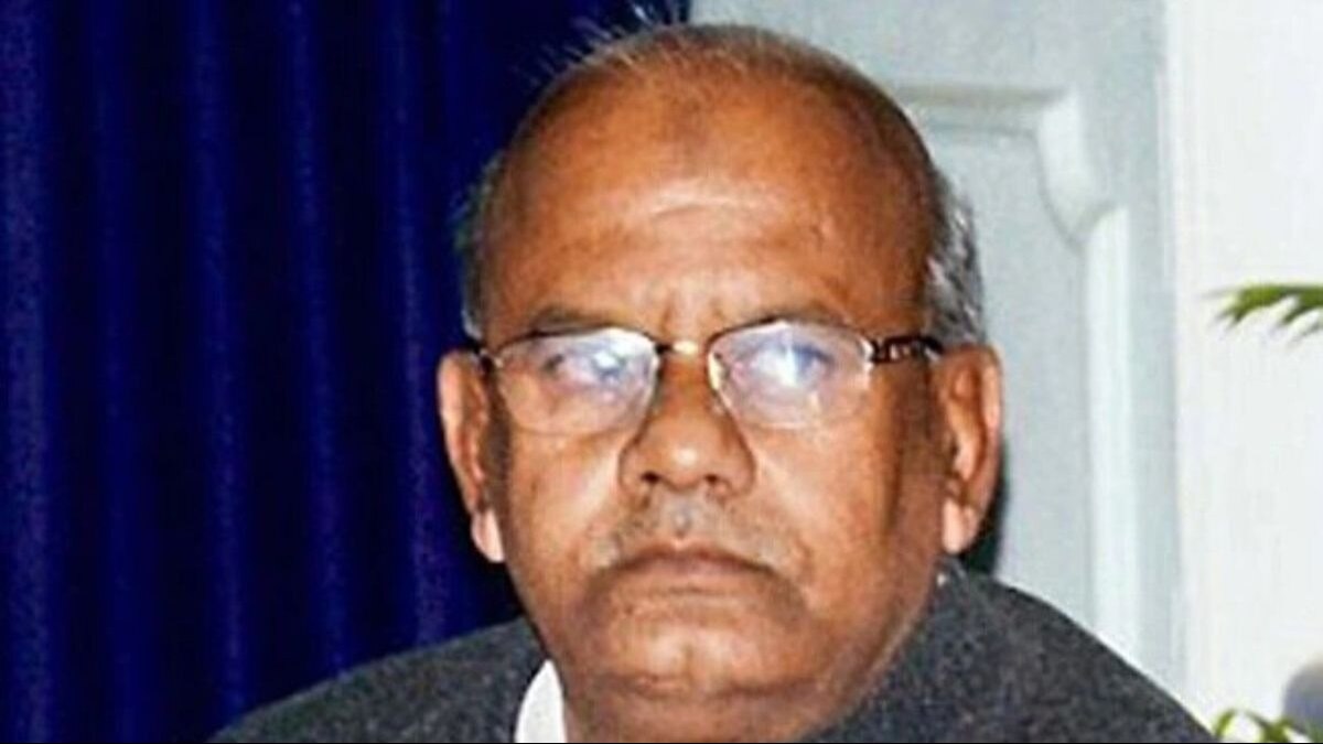 पूर्व मंत्री शाहिद मंजूर. (File)