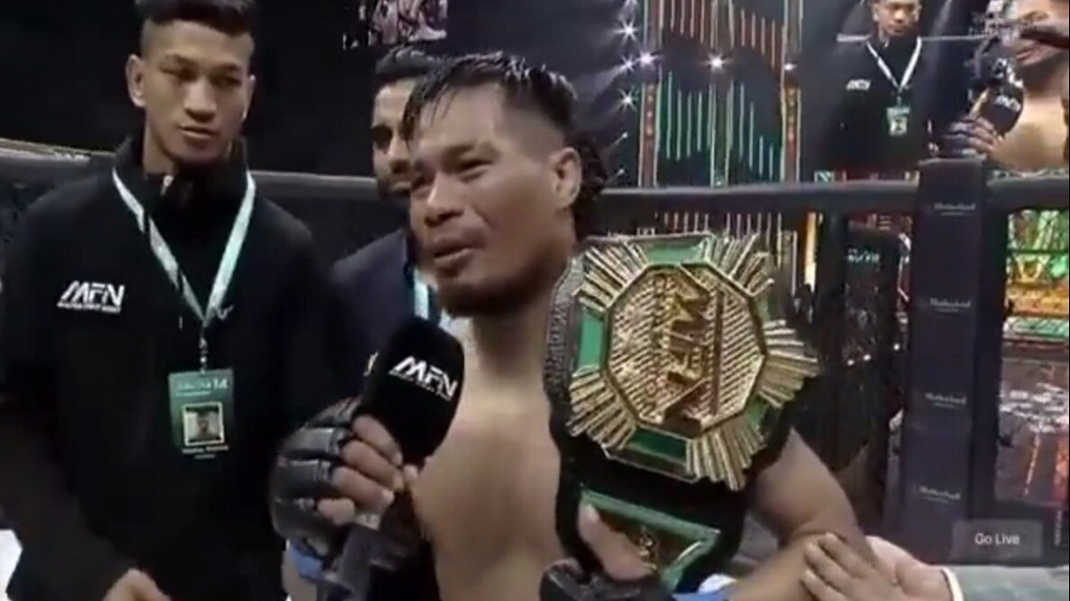 मिक्स्ड मार्शल आर्ट्स (MMA) फाइटर चुंगरेंग कोरेन.