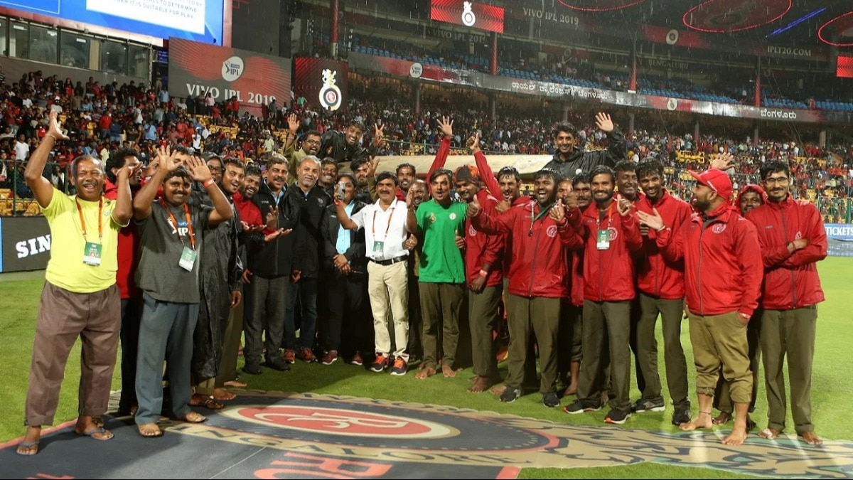 IPL 2024, Water Crisis in Bengaluru: आईपीएल पर जल संकट की मार... टेंशन में BCCI, बेंगलुरु में कैसे होंगे मुकाबले?