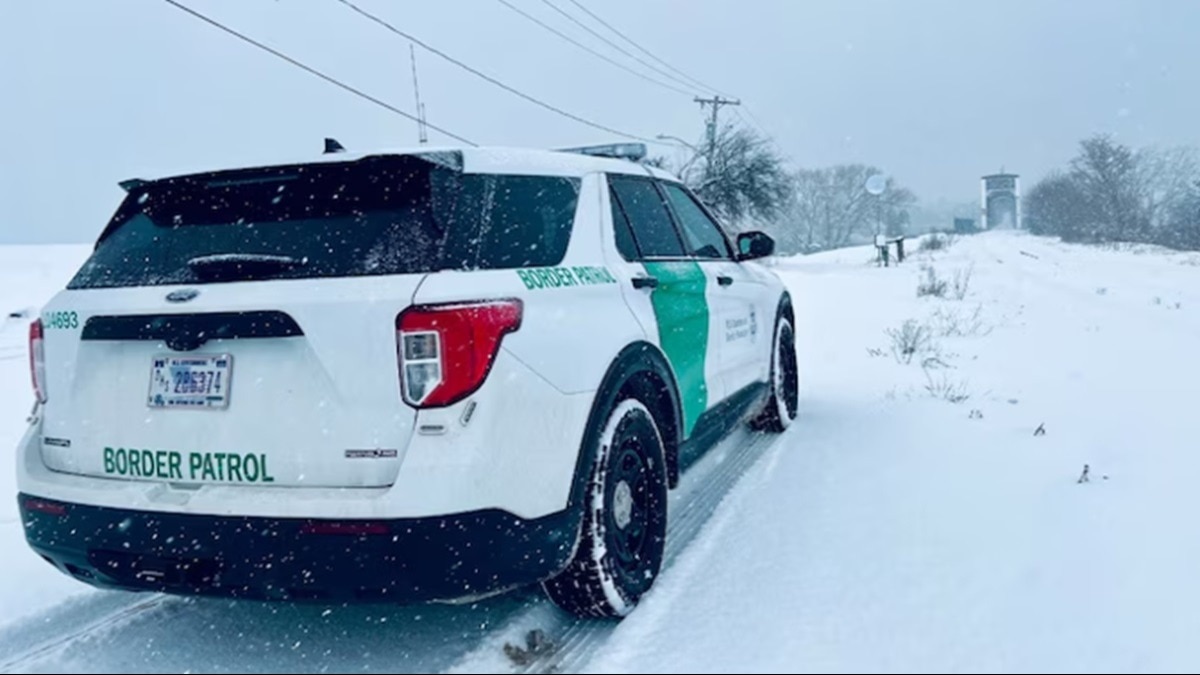 US बॉर्डर पेट्रोल ने तीनों भारतीयों समेत 4 लोगों को पकड़ा है