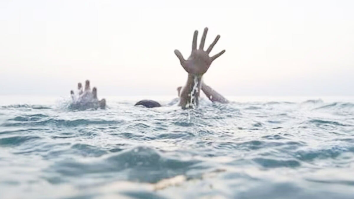 तलाब में डूबने से दो सगे भाइयों की मौत 