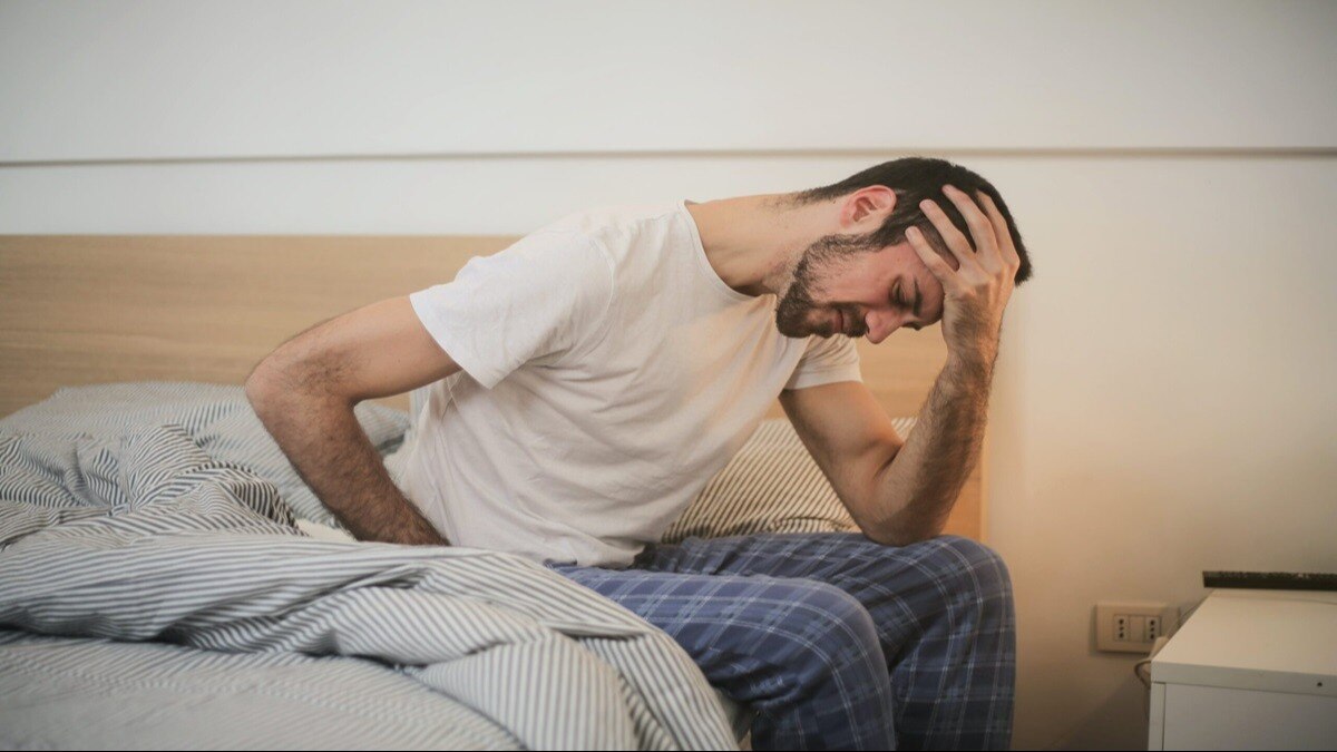 खूबसूरत चेहरे भी दिखते हैं 'डरावने', शख्स के साथ हो रहीं अजीब चीजें, पता चली वजह