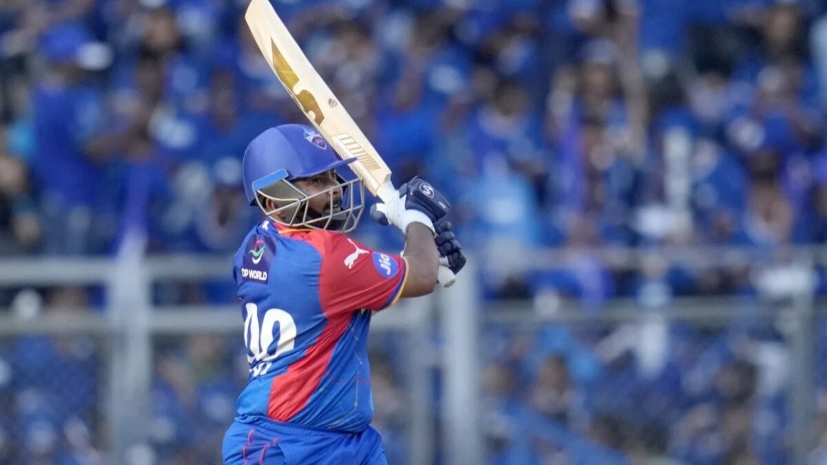 IPL 2024 में मुम्बई इंडियंस ने दर्ज की पहली जीत, दिल्ली कैपिटल्स को 29 रन से हराया
Mumbai Indians registered their first win in IPL 2024, defeated Delhi Capitals by 29 runs.