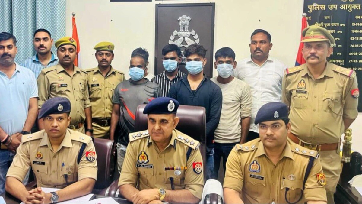 लखनऊ पुलिस ने पकड़े बदमाश 