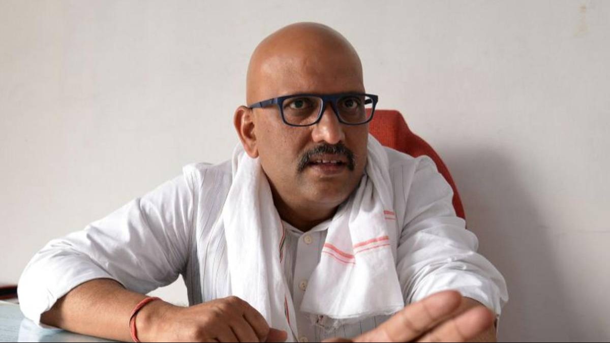 वाराणसी में एक बार फिर मिल सकता है अजय राय को टिकट 