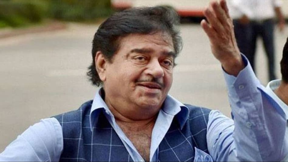 Loksabha Election 2024: आसनसोल में गरजे शत्रुघ्न सिन्हा, बोले- क्या BJP बाजार से 400 सीट खरीदेगी - Loksabha Election 2024 TMC Candidate Shatrughan Sinha Attack on BJP 400 Plus Slogan In Asansol lclm ...