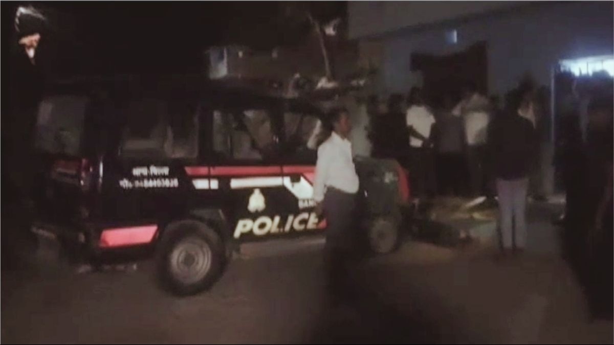 UP Firozabad Class 10 Boy Rapes Junior Blackmail Jewellery Theft