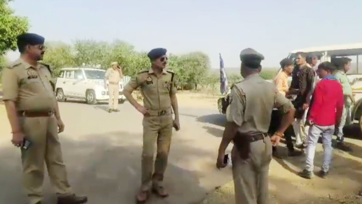 मध्य प्रदेश में वोटिंग को लेकर हाई अलर्ट पर बांदा पुलिस