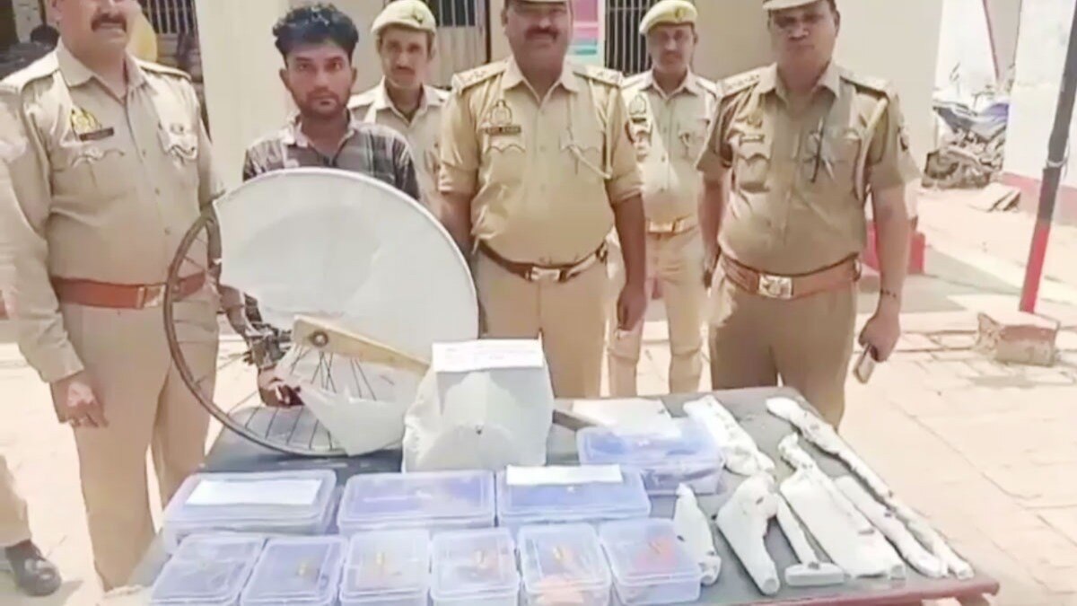 कानपुर देहात में अवैध कानपुर देहात में अवैध तमंचा बनाने वाली फैक्ट्री का भंडाफोड़ 