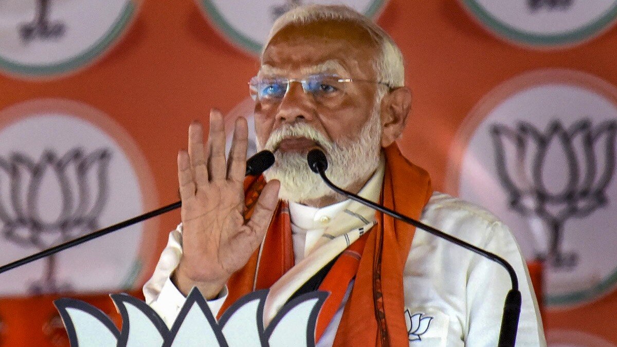 PM मोदी ने काराकाट में विपक्ष पर हमला बोला (फोटो- पीटीआई)