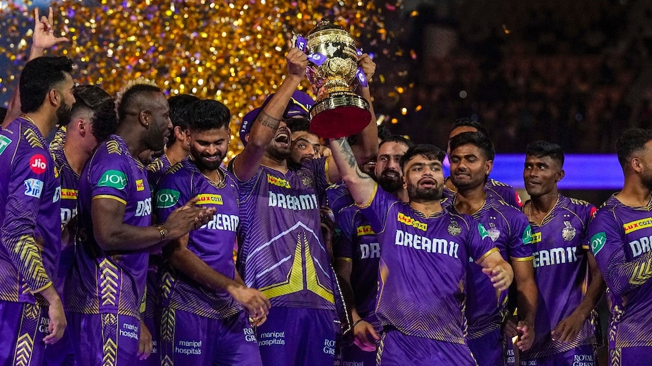 IPL 2024 Prize Money: आईपीएल चैम्पियन कोलकाता नाइट राइडर्स पर हुई पैसों की बरसात, सनराइरजर्स हैदराबाद को भी मिले करोड़ों, देखें अवॉर्ड्स की पूरी ...