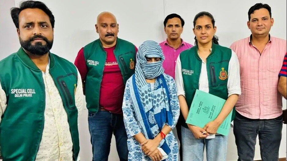 पुलिस की गिरफ्त में आरोपी कैली तंवर 