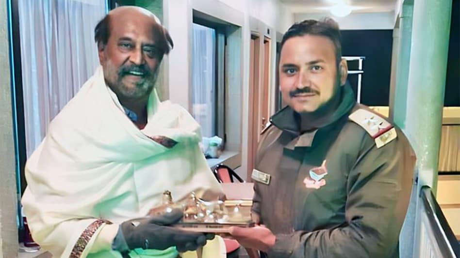 rajinikanth visits Badrinath Kedarnath