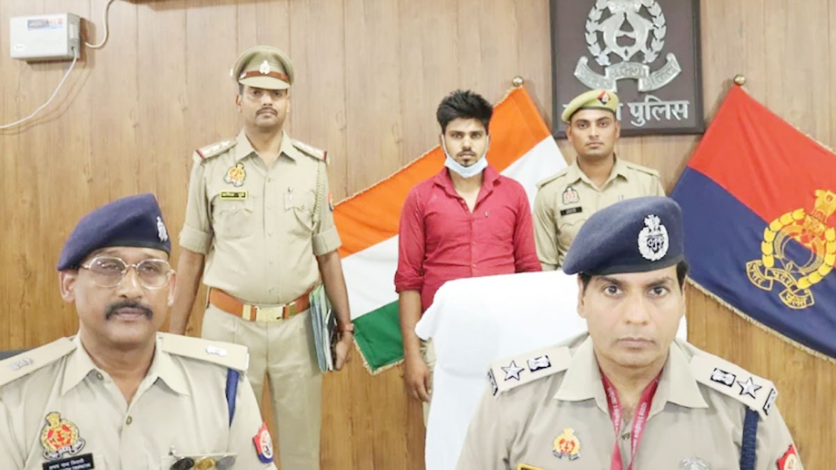UP: पत्नी पर गंदी नजर और भद्दे कमेंट्स, बेटे ने कुल्हाड़ी से काटकर की पिता की हत्या – SON MURDER FATHER Etawah uttar pradesh lclar