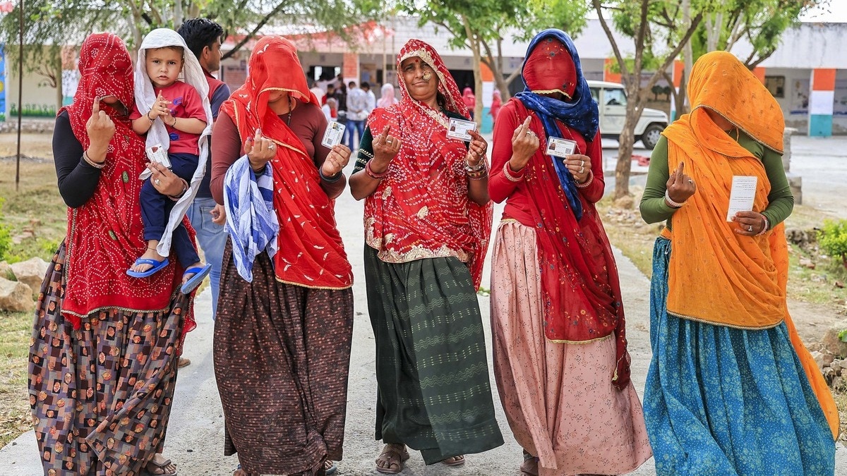 ग्रामीण इलाकों में एनडीए का वोट शेयर घटा (फाइल फोटो- पीटीआई)