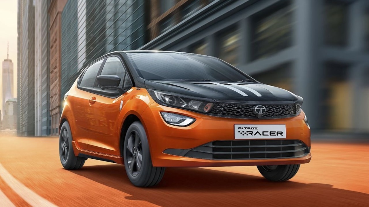 Altroz Racer ने बनाया भारत का सबसे तेज हैचबैक, ऑटोमोबाइल इंडस्ट्री में एक नया रिकॉर्ड
AUTO NEWS Altroz Racer made India's fastest hatchback, a new record in the automobile industry