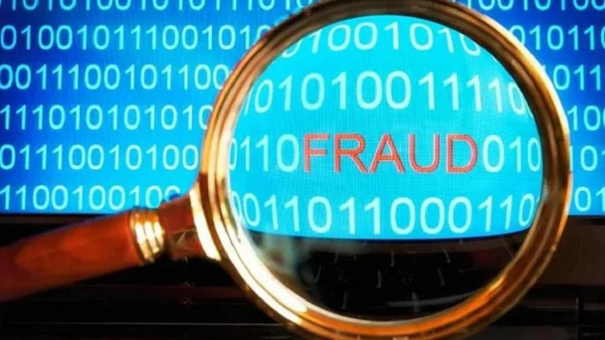 नवी मुंबई पुलिस इस मामले की छानबीन कर रही है