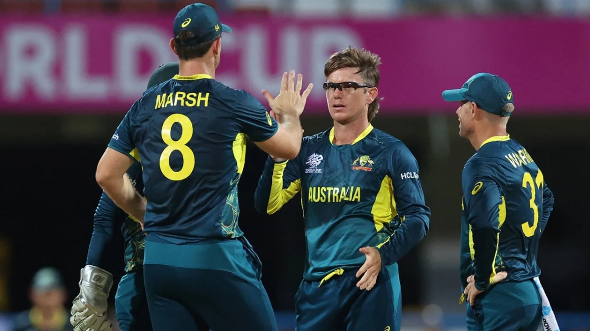 एडम जाम्पा नामीब‍िया के ख‍िलाफ प्लेयर ऑफ द मैच रहे और उन्होंने टी20 में 100 व‍िकेट भी पूरे क‍िए (@ICC) 