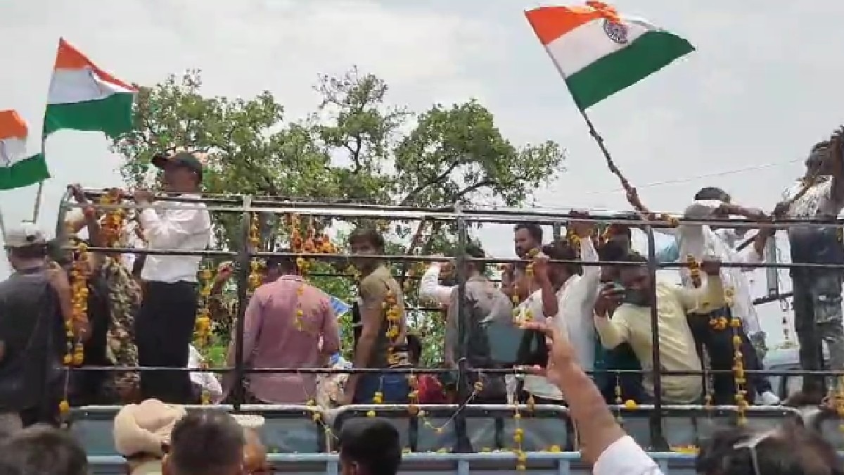 शहीद कबीर दास की अंतिम यात्रा.