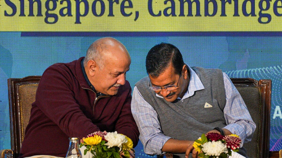 अरविंद केजरीवाल और मनीष सिसोदिया (PTI/File)