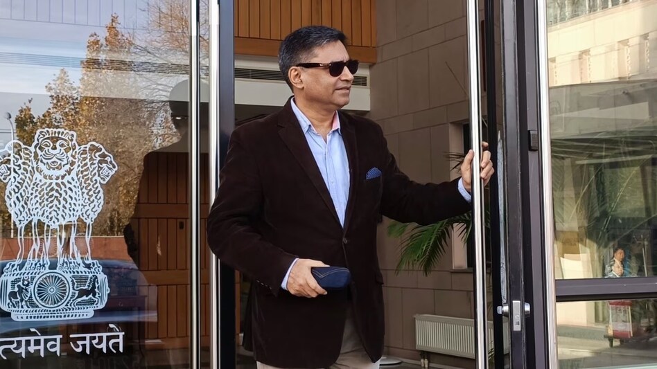 तीन प्रधानमंत्रियों के रहे खास, चीन मामलों के एक्सपर्ट... जानें नए विदेश सचिव विक्रम मिस्री के बारे में - Vikram Misri named India next foreign secretary he is expert on ...