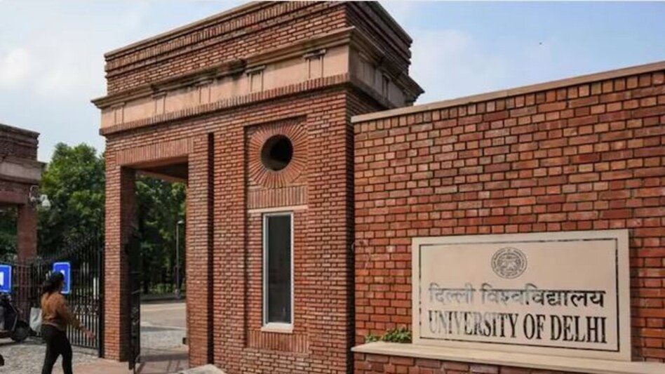 Delhi university law faculty exam postpond Delhi university law faculty exam postpond