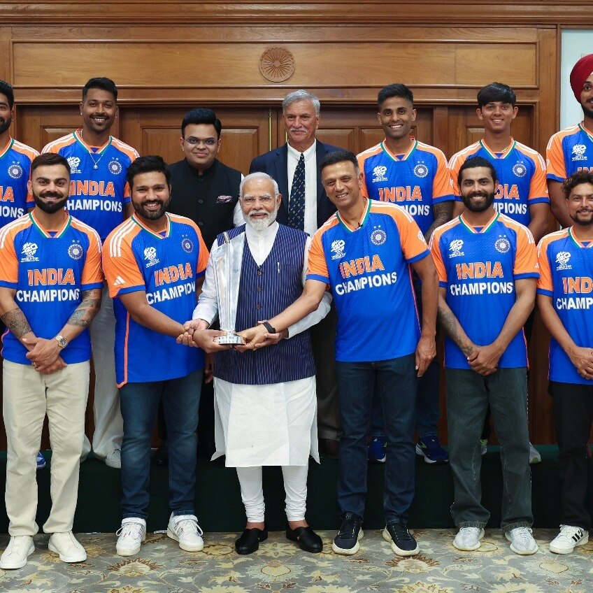 PM Narendra Modi meets Team India World Cup 2024 win 