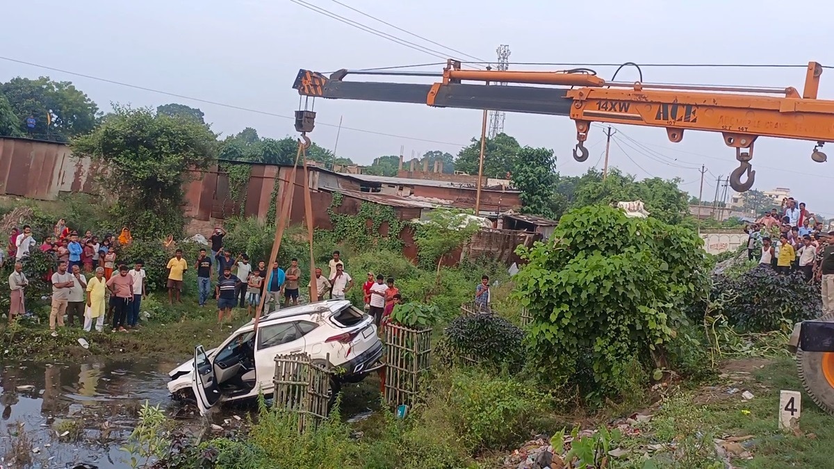 बेगूसराय में सड़क हादसा