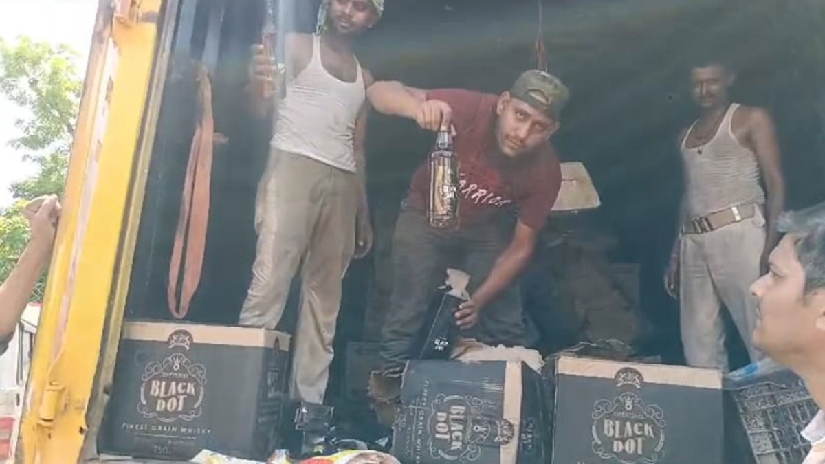 पुलिस ने अवैध शराब के 225 कार्टून पकड़े 