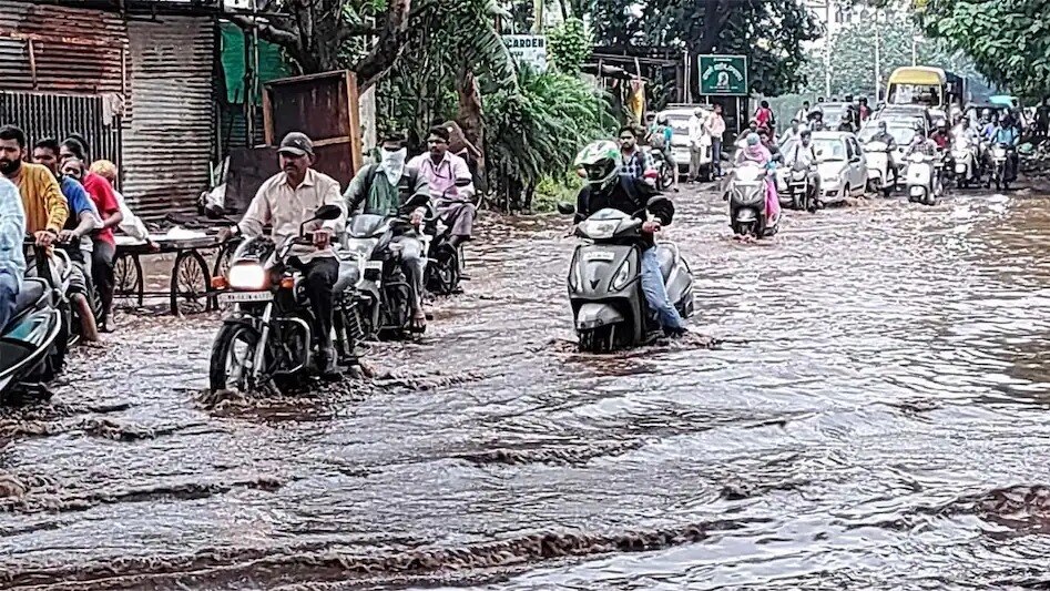 पुणे में बारिश का कहर 