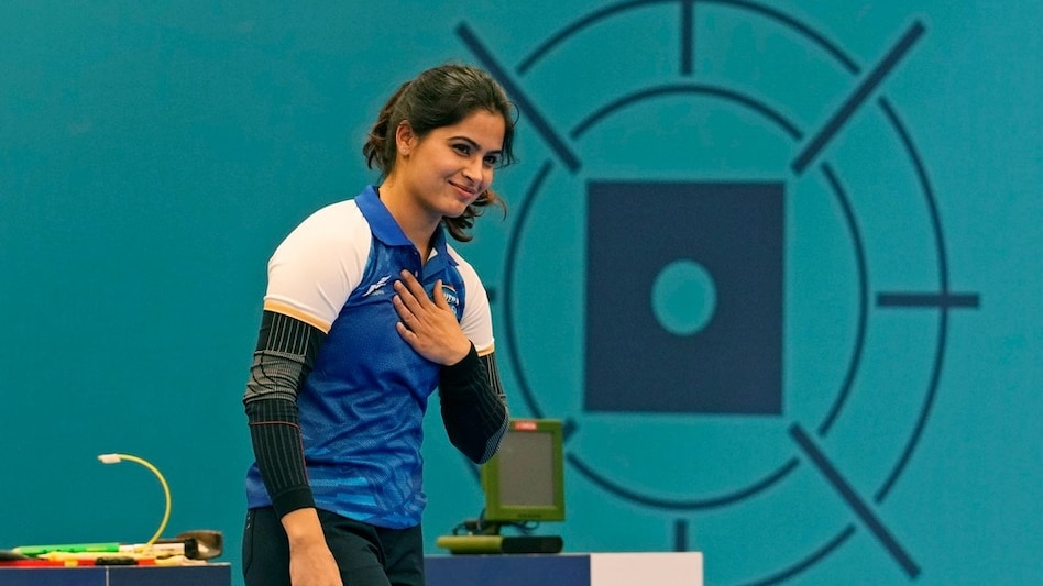 Who is Manu Bhaker: कौन हैं ओलंपिक में मेडल जीतने वाली मनु भाकर, पिस्टल शूटिंग में रचा नया कीर्तिमान Who is Manu Bhaker: कौन हैं ओलंपिक में मेडल जीतने वाली मनु भाकर, पिस्टल शूटिंग में रचा नया कीर्तिमान