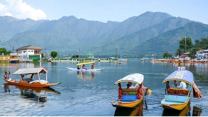 कश्मीर में भयावह लैंडस्लाइड की घटनाएं कम हुई हैं.