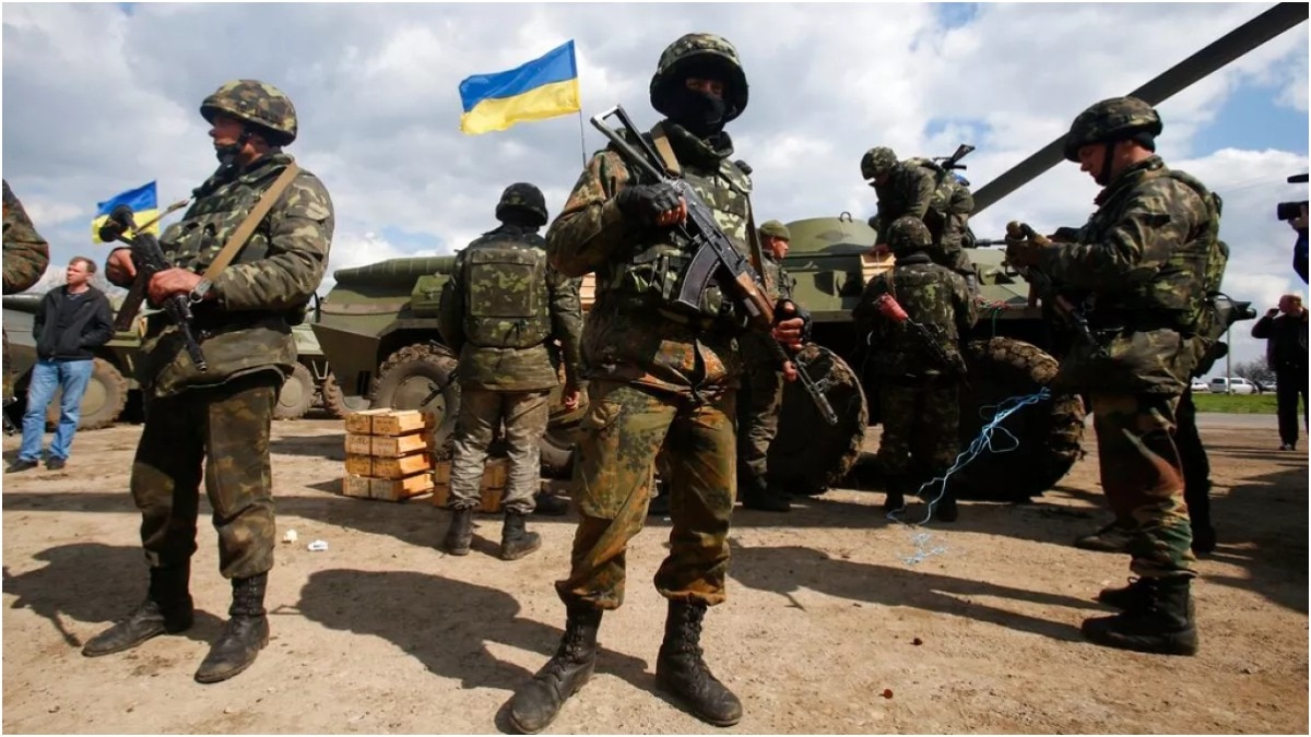 यूक्रेनी सैनिक रूस के कुर्स्क ओब्लास्ट क्षेत्र में 30 किलोमीटर अंदर तक घुसे. (File Photo: AP/Sergei Grits)