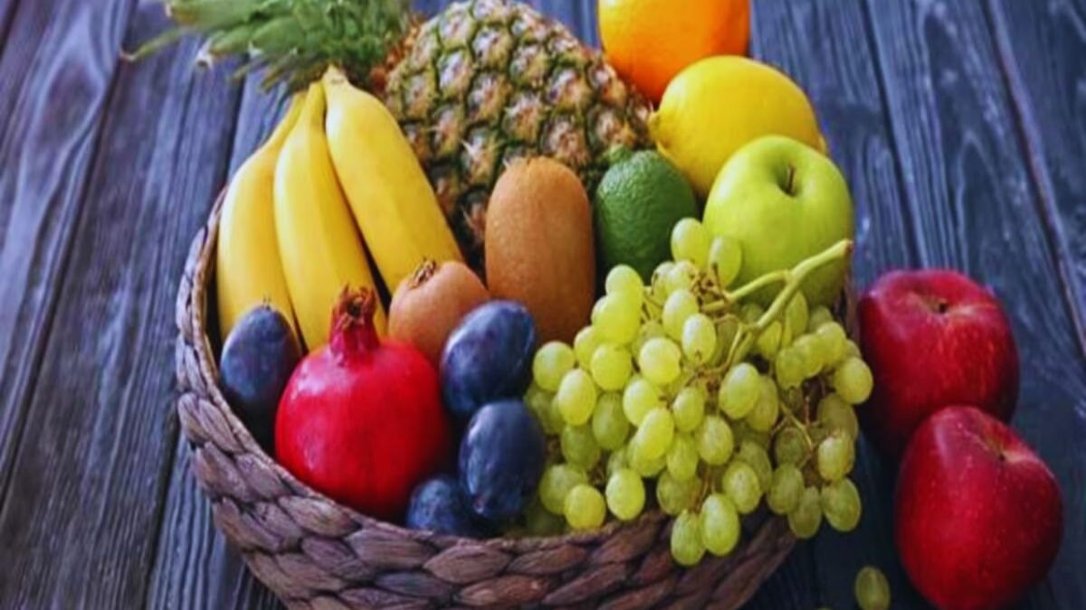 क्या केला फ्रूट की कैटेगरी में आता है?