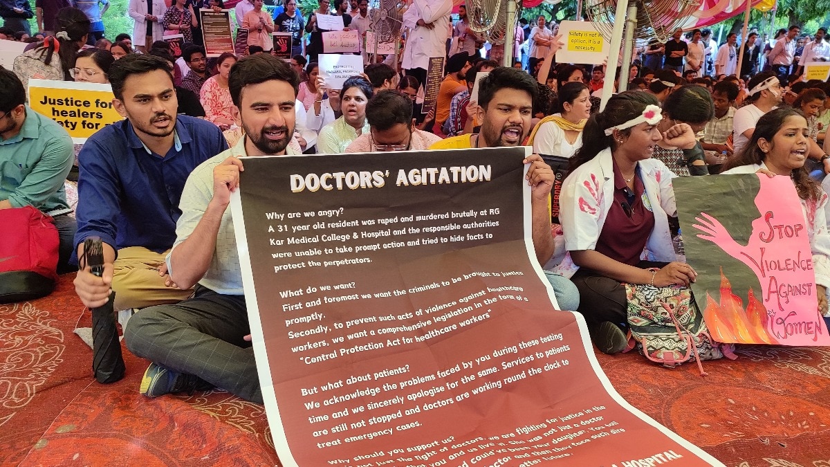 कोलकाता बलात्कार-हत्याकांड के विरोध में आज पूरे देश में डॉक्टर विरोध प्रदर्शन कर रहे हैं.