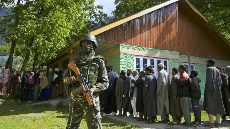 जम्मू की 34 सीटों पर BJP का फोकस, विधानसभा चुनाव के लिए कांग्रेस, NC और PDP ने भी कसी कमर - Jammu Kashmir Assembly Election BJP Plans To Win Seats In Jammu