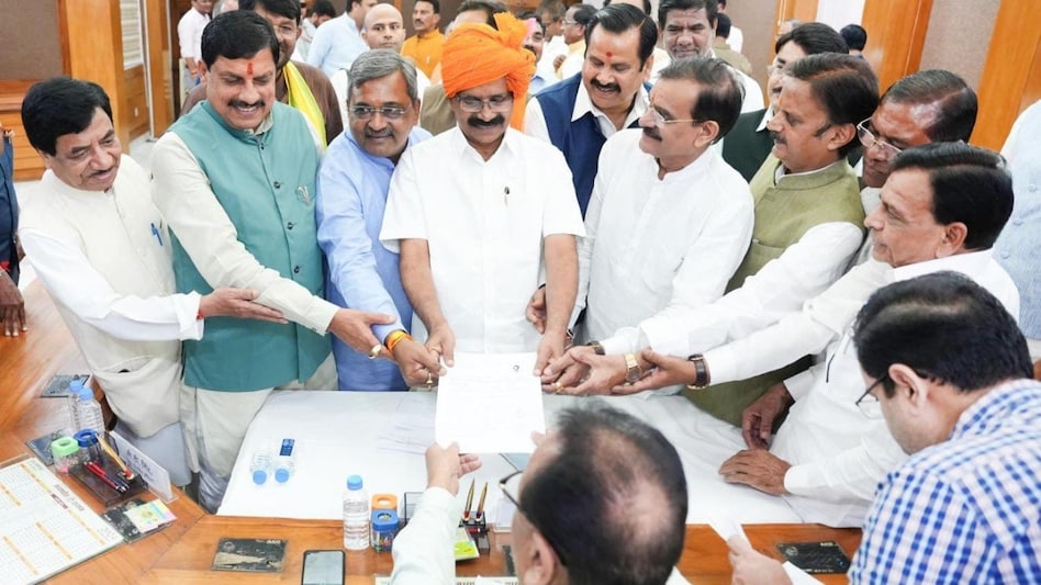 Rajya Sabha bypolls 2024: बीजेपी कैंडिडेट जॉर्ज कुरियन ने MP से दाखिल किया पर्चा, CM मोहन यादव बने प्रस्तावक - Rajya Sabha bypolls 2024: Union minister George Kurian files nomination as BJP